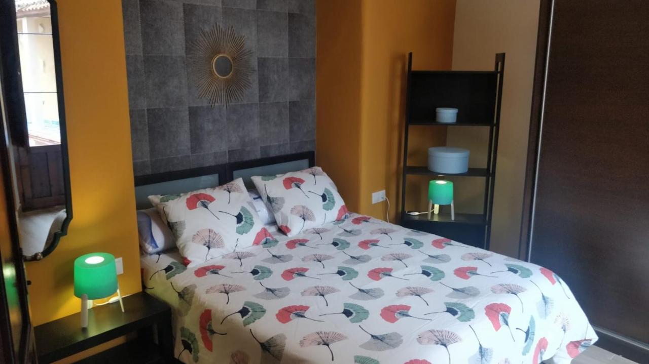 Airam Aragon, 7 * Almansa